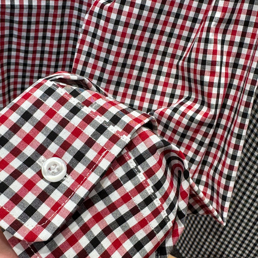 Pra*a UNISEX SHIRT(size:S|M|L|XL)
