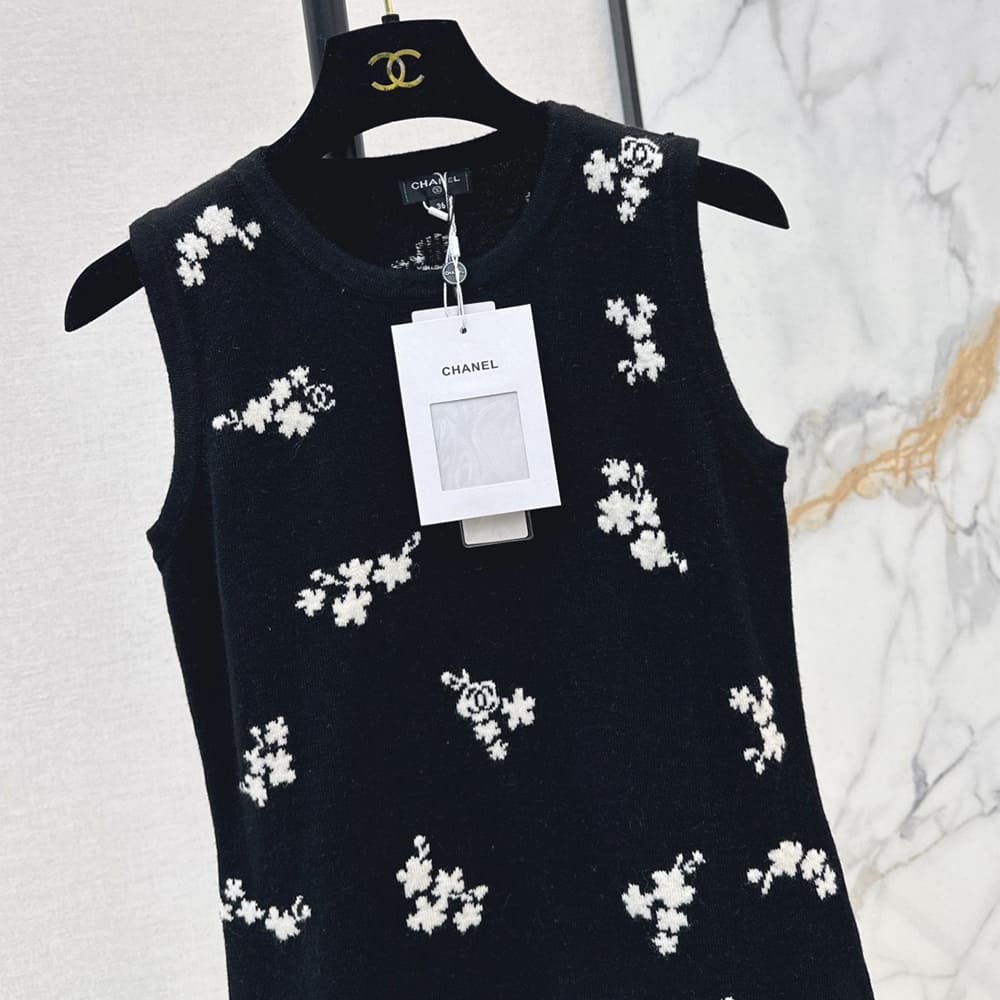 Ch**el WOMEN SHIRT(size:S|M|L)