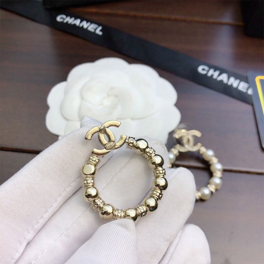 Ch**el PEARL EARRINGS