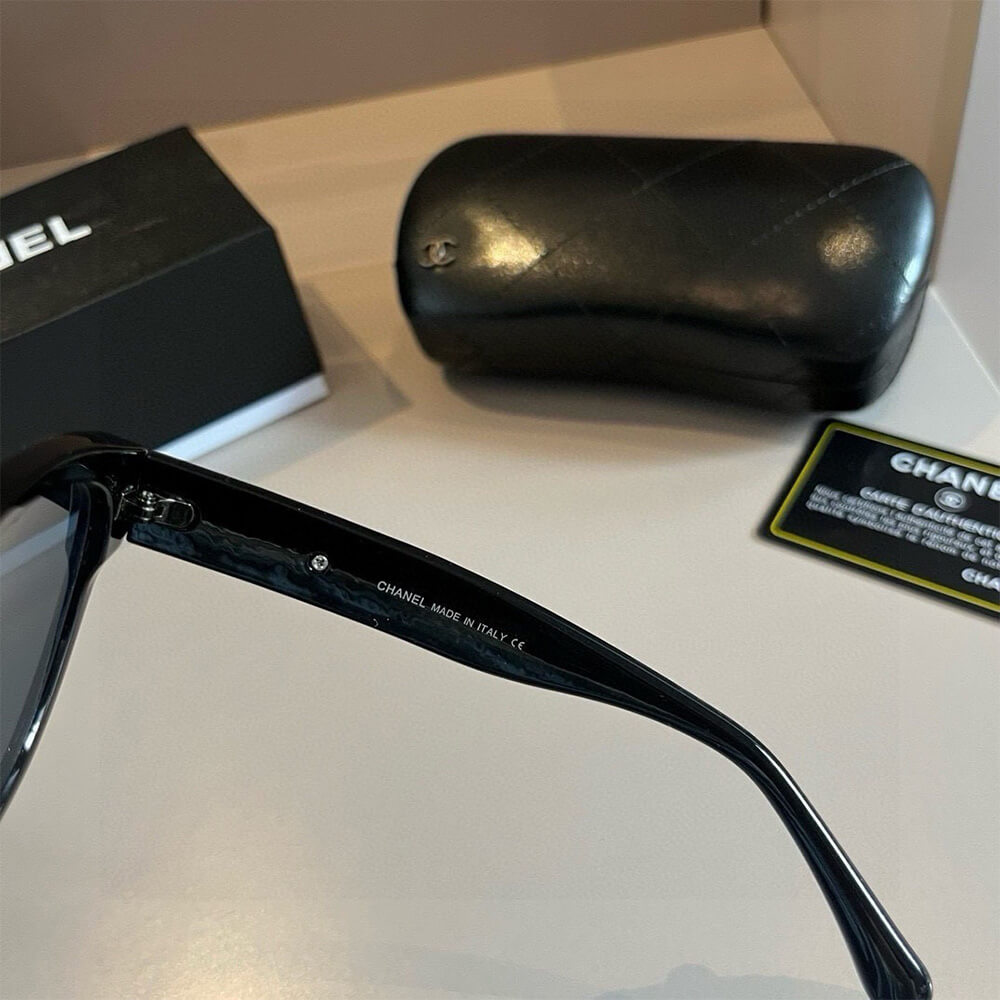 Ch**el SUNGLASSES