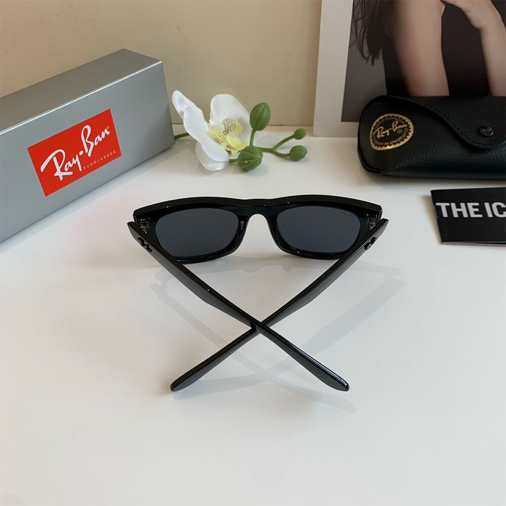 RAY-BAN SUNGLASSES