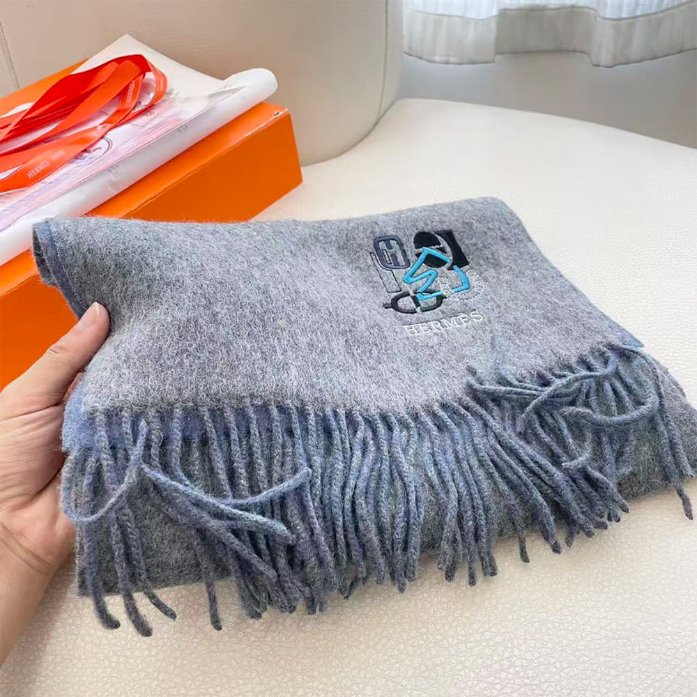 H**me5 Recto-Verso PM H Puzzle Scarf