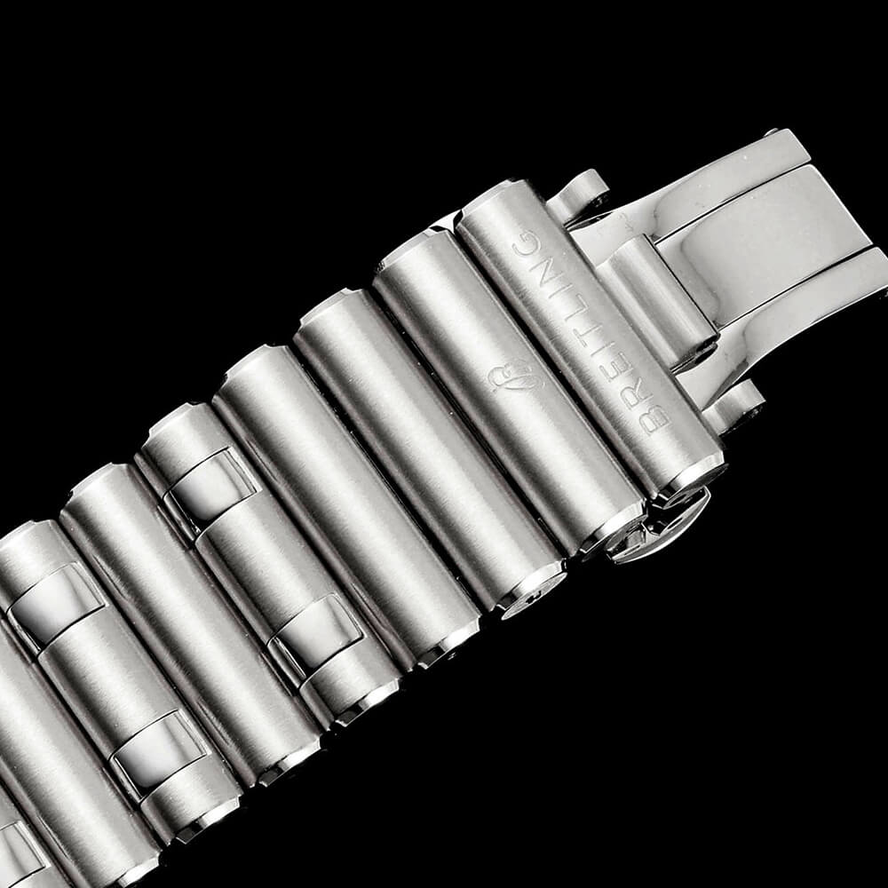 Breitling S*per Chronomat B01 44
