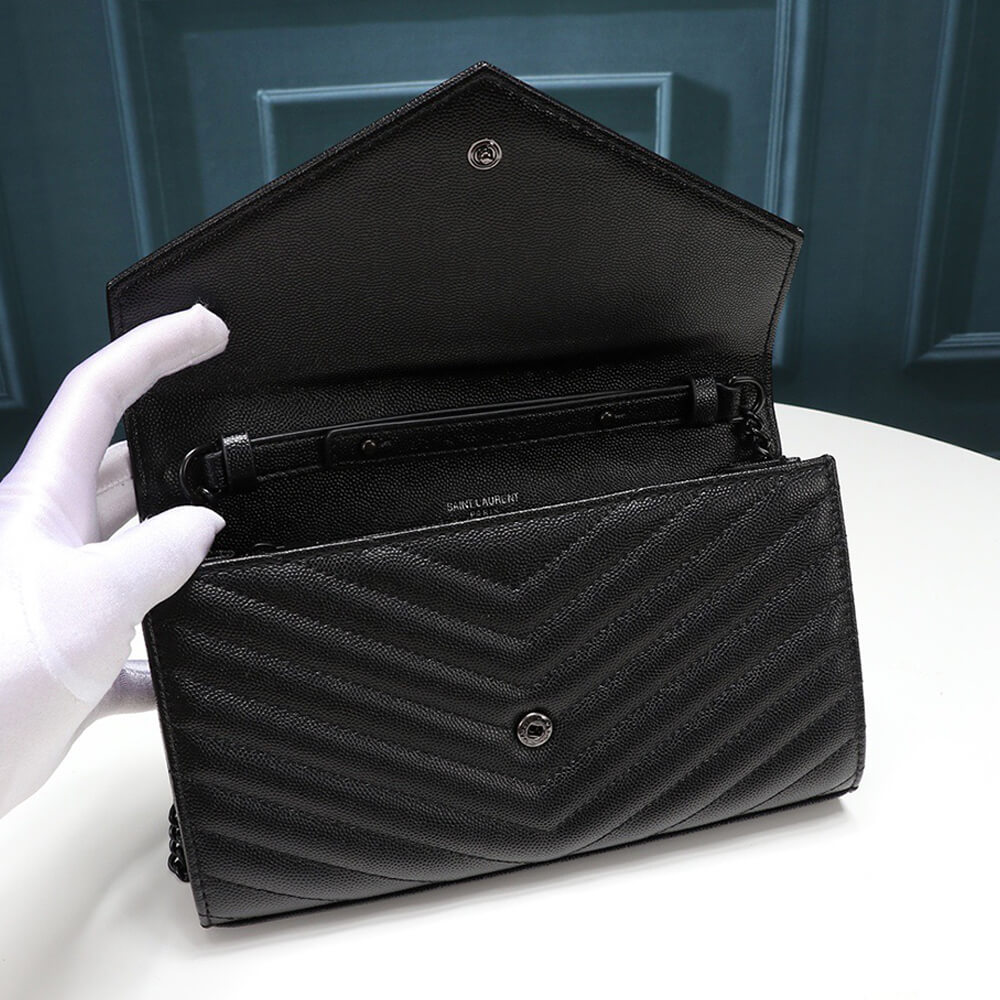Sa1nt Lau*nt Chain-strap Y51-plaque grained-leather wallet
