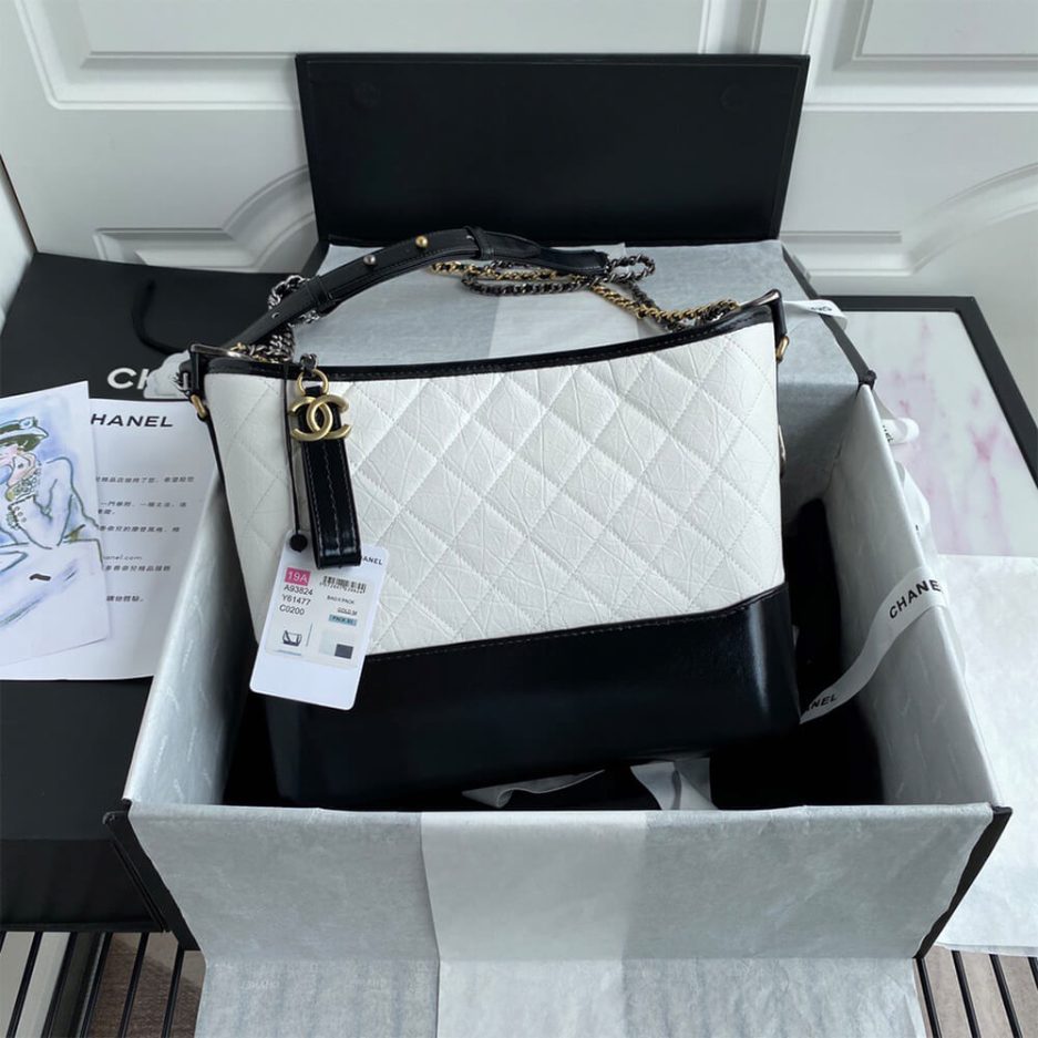 Ch**el Medium GABRIELLE HOBO HANDBAG