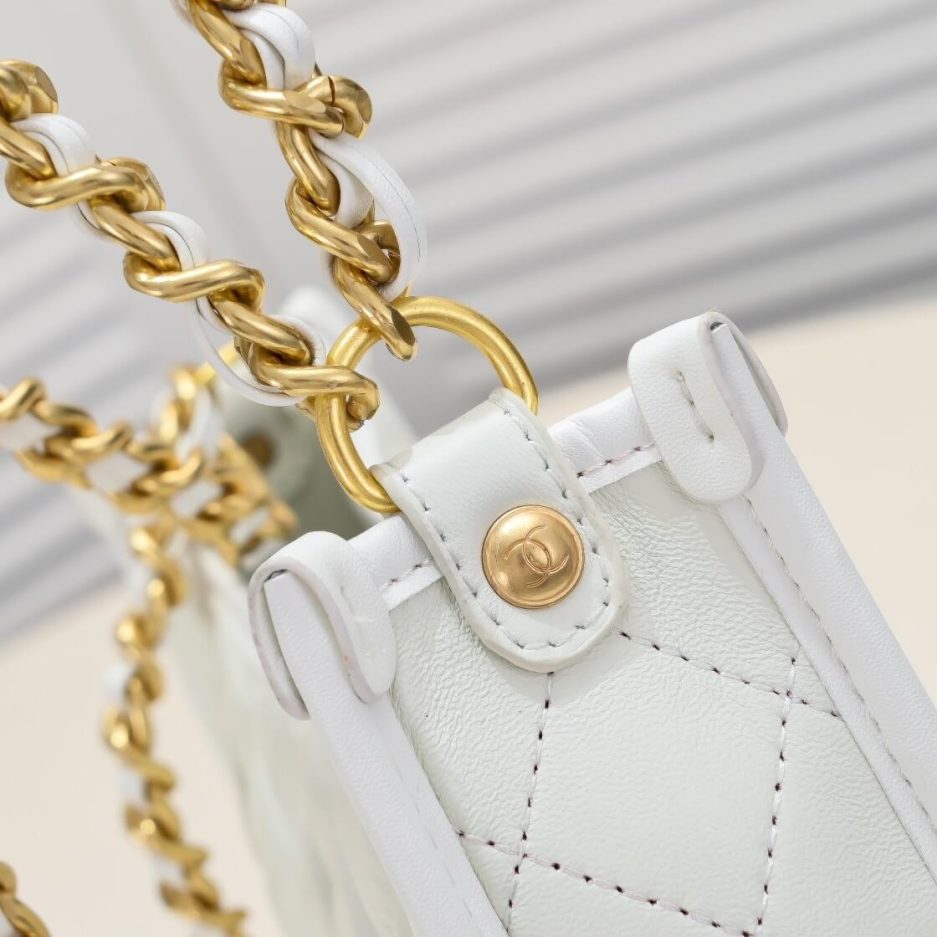 Ch**el HOBO HANDBAG