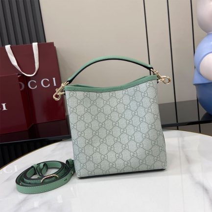 GG Emblem mini bucket bag