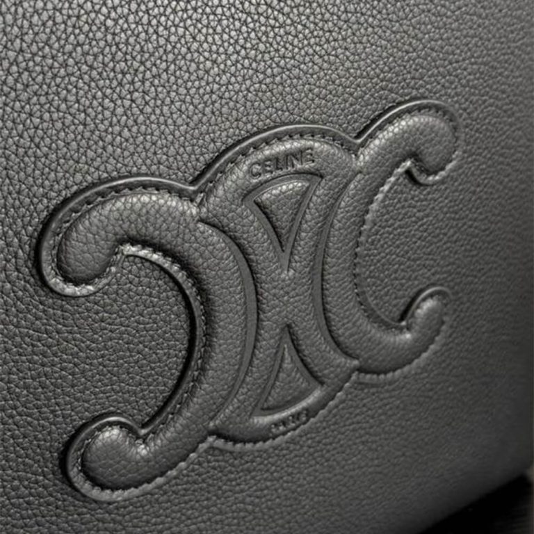Ce1i*e SMALL CABAS ANAÏS CUIR TRIOMPHE in Grained calfskin